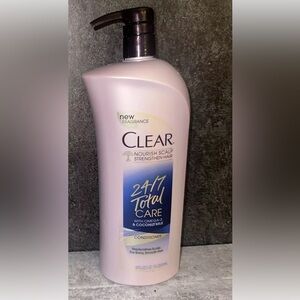 CLEAR Scalp & Hair 24/7 Total Care Omega-3 Coconut Milk Conditioner 33 oz